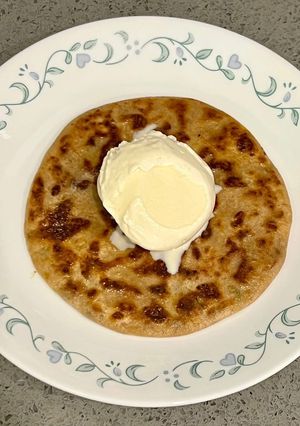A picture of Fresh Homemade Mawa Paratha 🫓(Sawan Special).