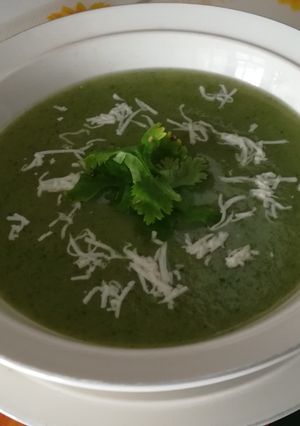 Una foto de Crema de Verduras con Espinaca