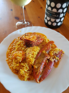 Una foto de Arroz con bogavante