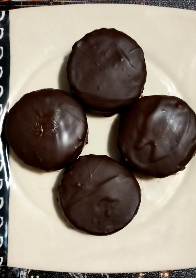 Una foto de Alfajores de Chocolate y Dulce de Leche sin TACC