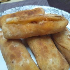 A picture of Schezwan Cheese Rolls.