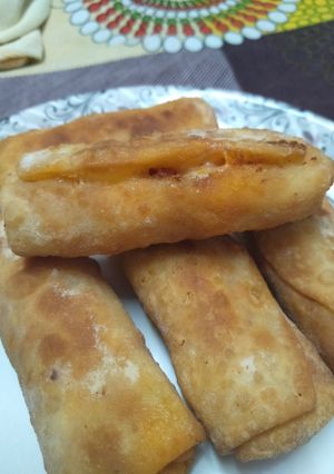 A picture of Schezwan Cheese Rolls.