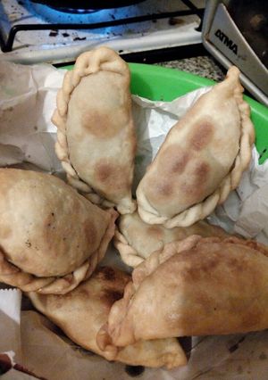 Una foto de Empanadas caseritas de caballa