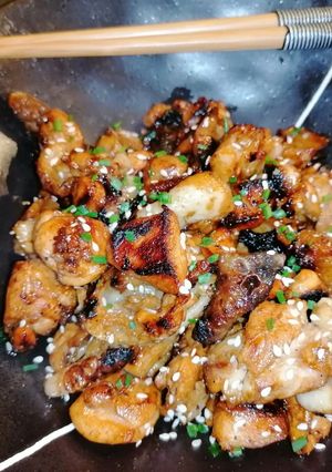 Une photo de Poulet mariné à l'asiatique à la plancha