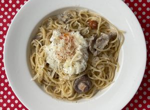 Foto principal de Pasta con salsa de trufa y setas