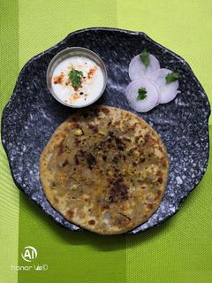 किमा पराठा (keema paratha recipe in marathi) रेसिपी चे मुख्य फोटो