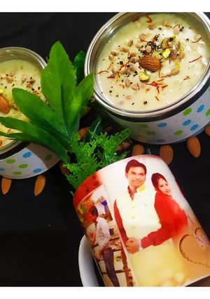 साबुत गेहूँ की खीर (Sabut gehu ki kheer recipe in Hindi) रेसिपी मुख्य फोटो
