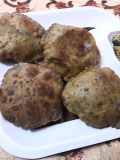 A picture of Leftover Dal Poori.