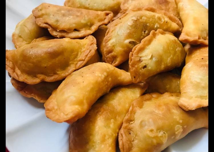 Recipe of Favorite Whosayna’s Malai Gujiya