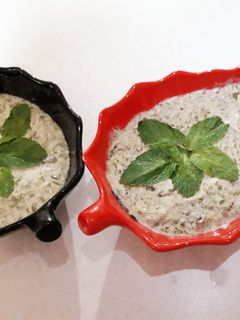 عکسی از دستور ماست و اسفناج