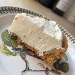 A picture of Fresh Lemon Cheesecake.