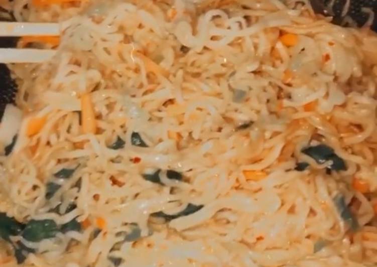 Rahasia Membuat Mie kering sayur yang Renyah