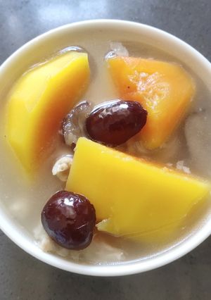 A picture of Papaya Soup.