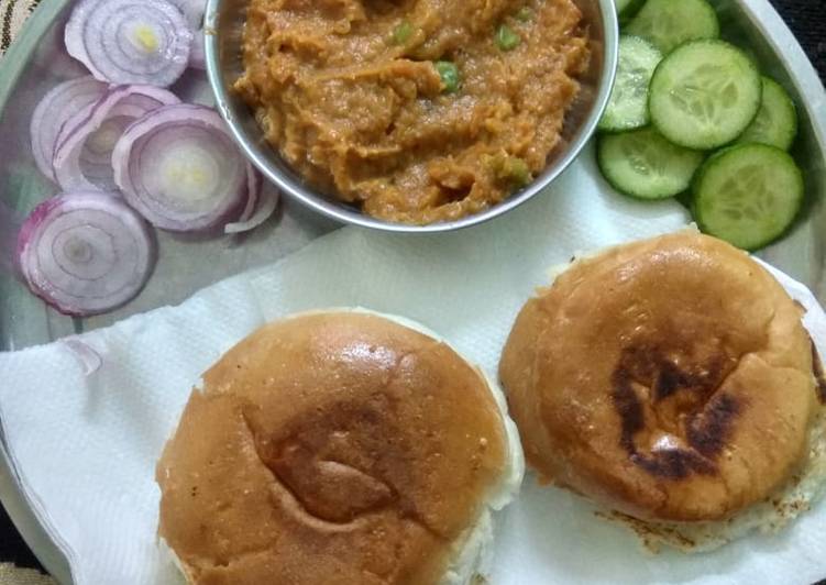Recipe: Yummy Pav Bhaaji