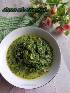 Foto resep Daun ubi tumbuk