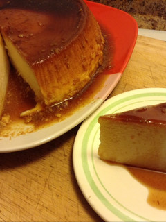 Una foto de Flan casero y cremoso