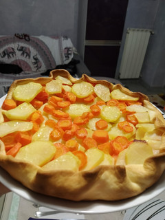 Foto di Torta di patate e carote facile facile