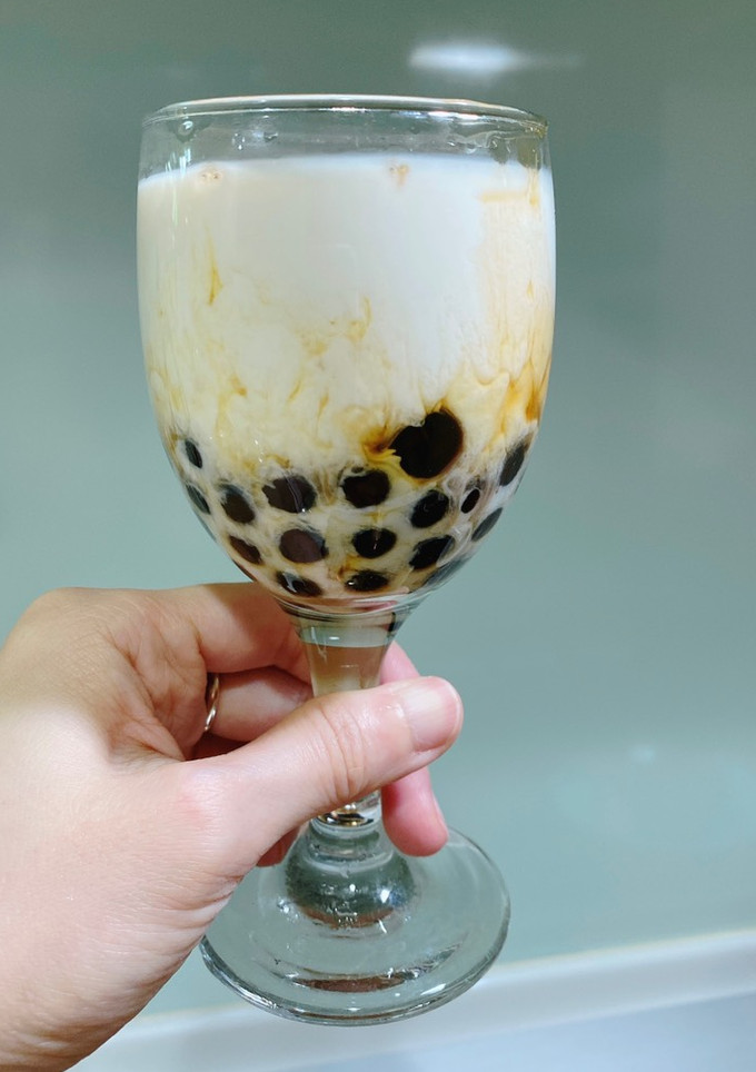 A picture of Brown Sugar Bubble Milk.