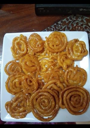 জিলাপি (jalebi recipe in Bengali) রেসিপির প্রধান ছবি