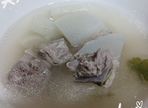 白蘿蔔排骨湯 的食譜成品照片
