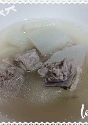 白蘿蔔排骨湯 的食譜成品照片