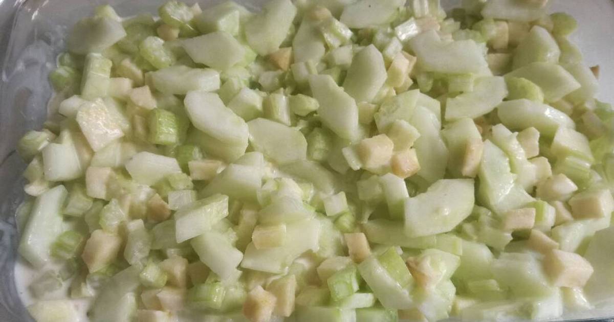 ensalada con manzana verde y yogur