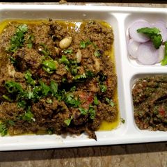 A picture of Afghani chicken.