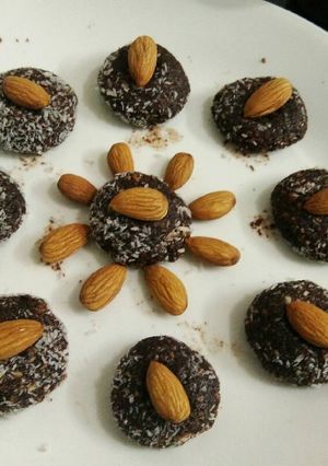 A picture of Choco peanut peda.