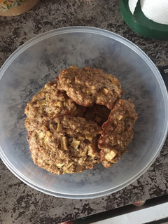 Una foto de Galletas integrales de avena canela y manzana