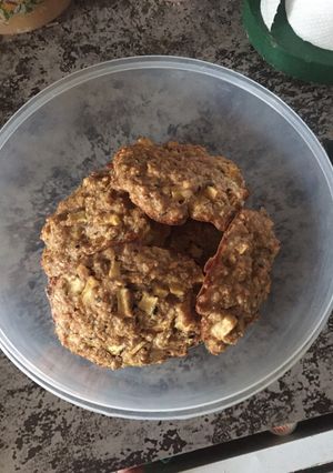 Una foto de Galletas integrales de avena canela y manzana
