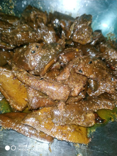 आम का अचार(aam ka achar recipe in hindi) रेसिपी मुख्य फोटो