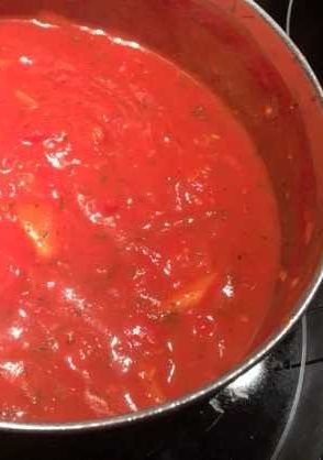 A picture of Mom's Italiano Marinara Spaghetti Sauce.