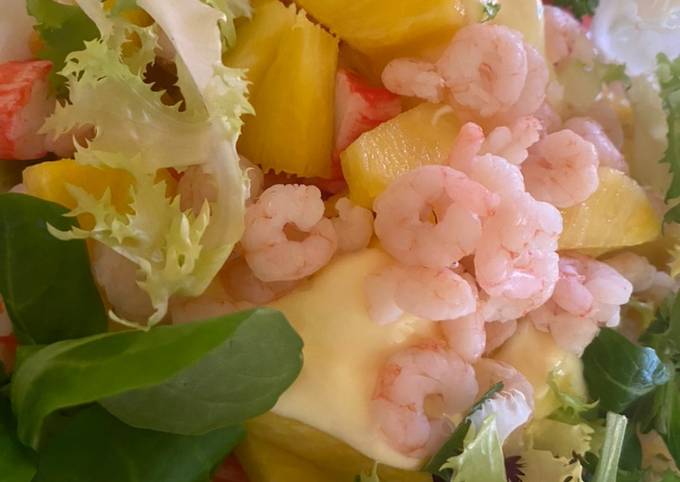 Ensalada de pasta, piña, surimi y gambas frías con mayonesa Receta de Sarai  Crespo Delgado- Cookpad