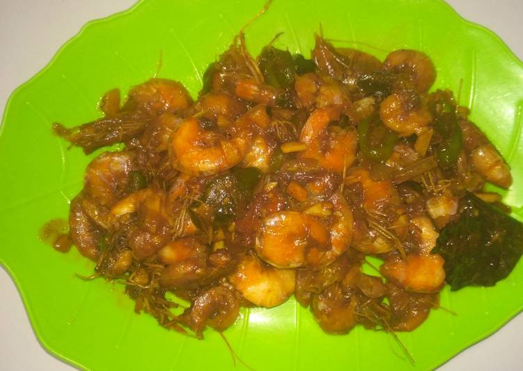 Langkah Mudah untuk Menyiapkan Udang oseng pedas Anti Gagal