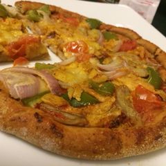 A picture of Lemon zest pizza.