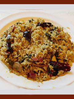 கோங்குரா கீரை சாதம்(Kongura keerai satham recipe in tamil) செய்முறை முக்கிய புகைப்படம்