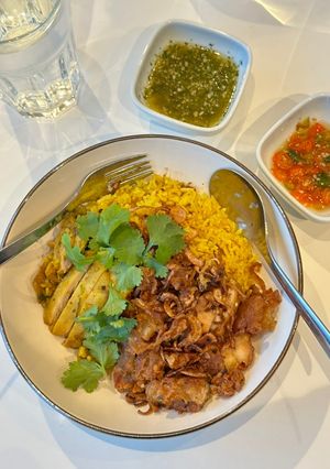 รูปของ ข้าวหมกไก่ + ไก่ทอด