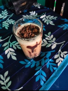 कोल्ड कॉफी (cold coffee recipe in Hindi) रेसिपी मुख्य फोटो
