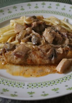 Gombás vadász csirke recept fotója