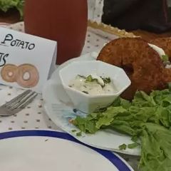 A picture of Chicken potato donuts.