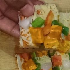 Cheese Burst Bread Pizza 📌 A picture of Cheese Burst Bread Pizza 📌.