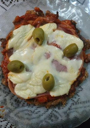 Una foto de Pizza de atún