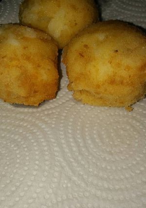 Una foto de Bombas de papa rellenas