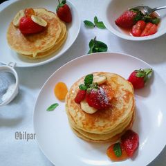 A picture of Oats Muffle with fresh fruits.