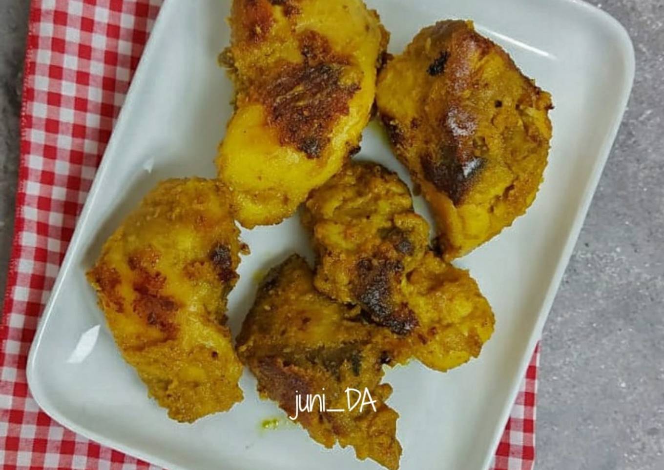 4. Ayam Bakar Iloni