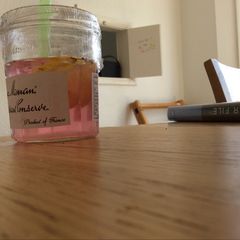 A picture of Sweet and sour lemon beverage.
