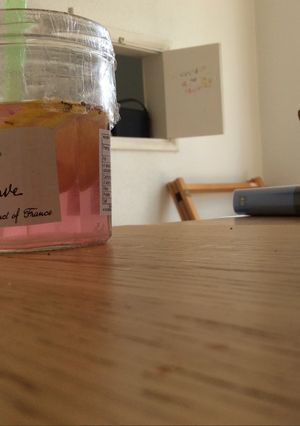 A picture of Sweet and sour lemon beverage.