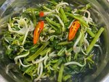 Tumis kangkung toge
