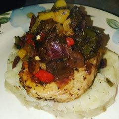 A picture of Low Calorie Pork Chop peppers & potatoes.