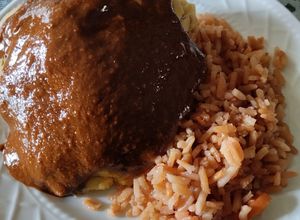 Una foto de Muslo de pollo con adobo
